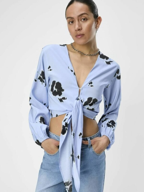Tie Front Longsleeve cropped Top