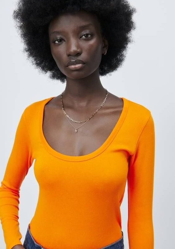 Scoop Neck Longsleeve Top