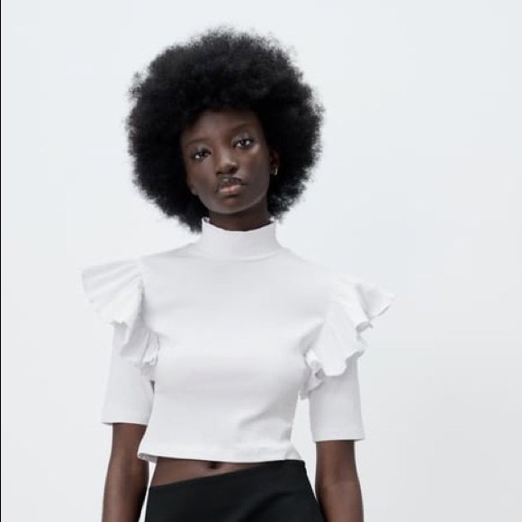 Ribbed Highneck Tee