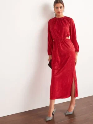 red-dress1-2.webp