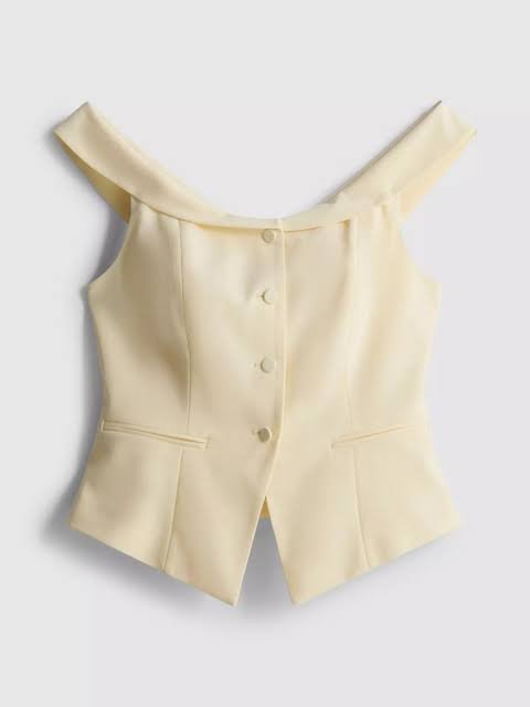 Off shoulder waist coat