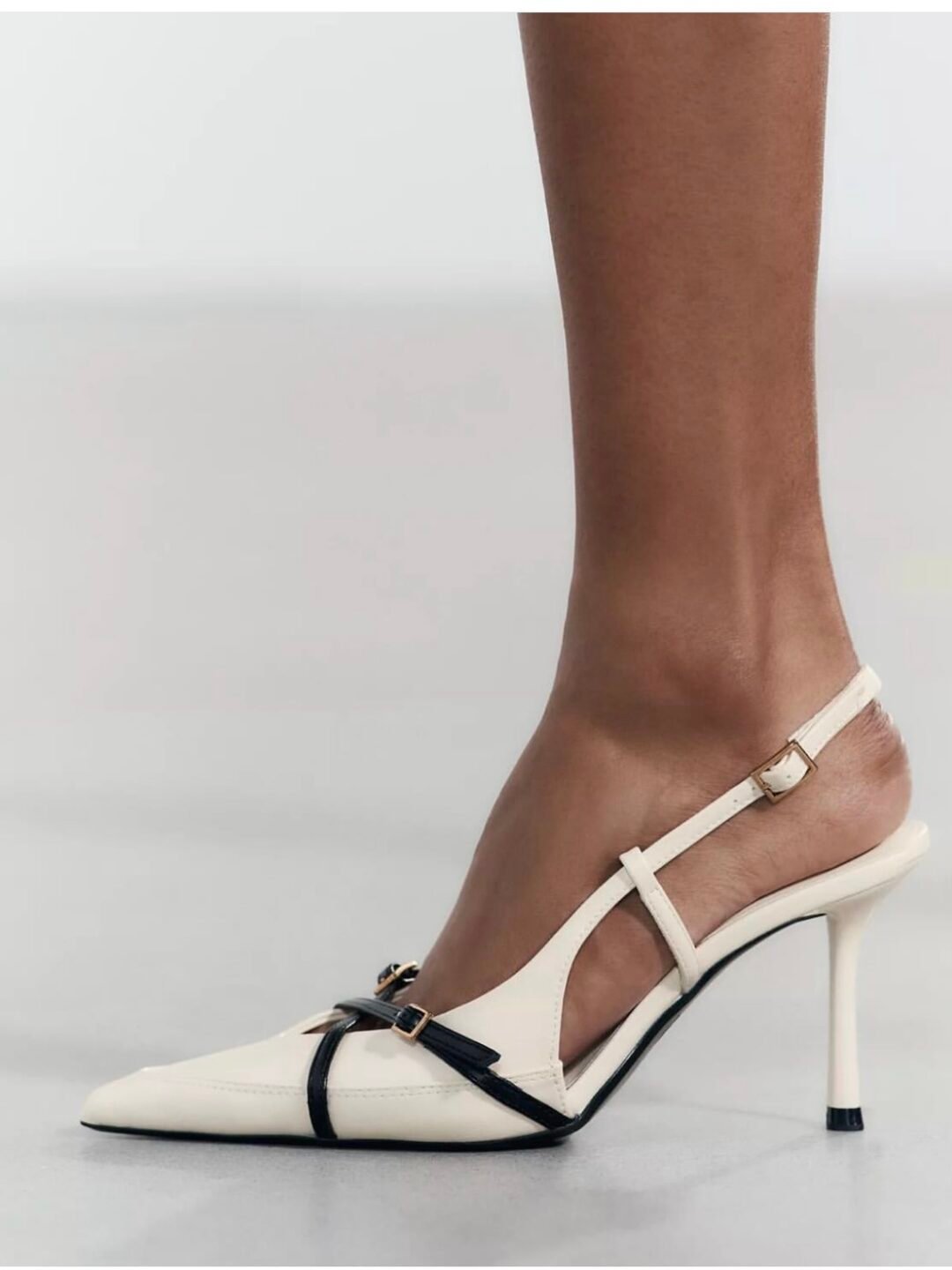 Contrast Strap Pointed-Toe Slingback Heels