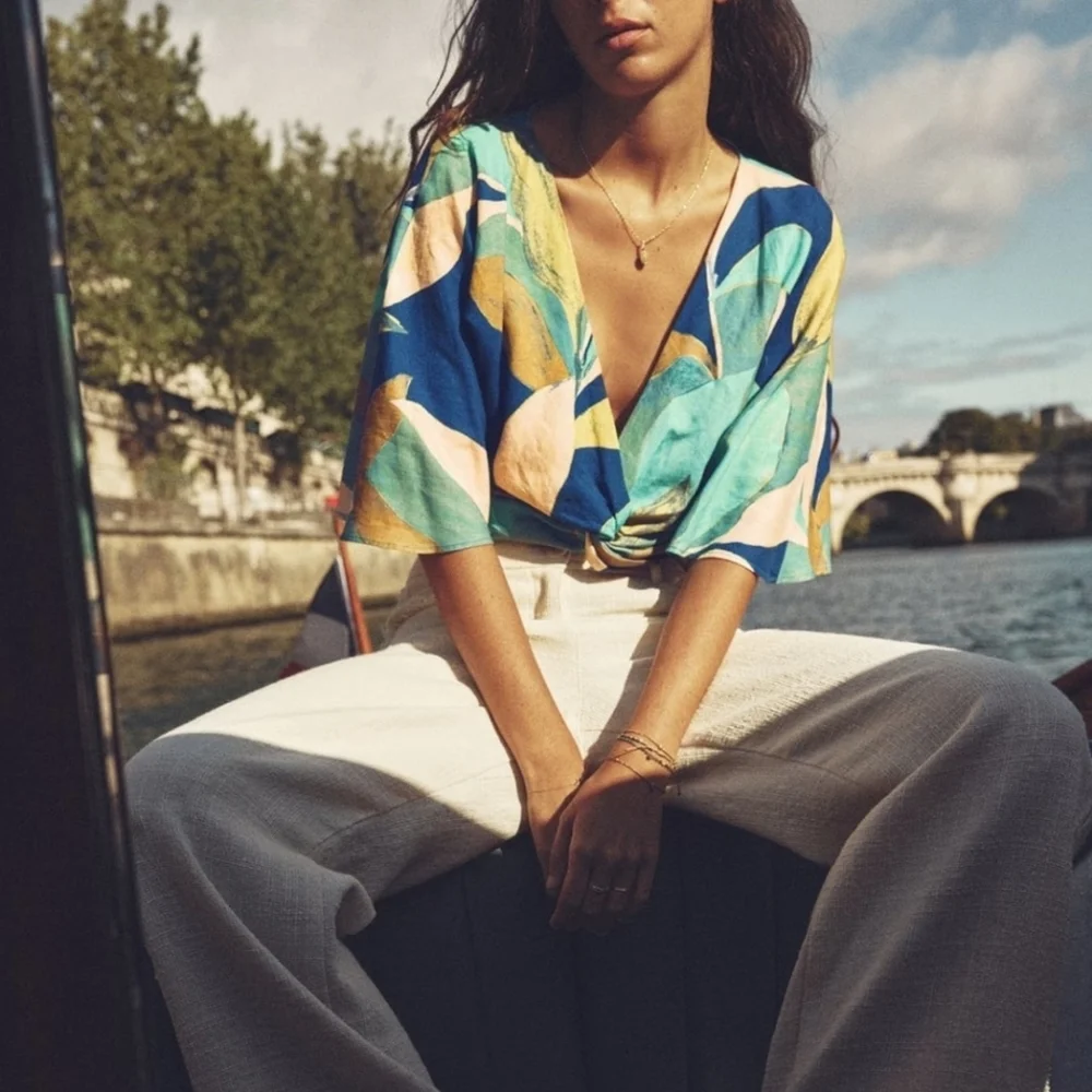 Abstract Printed Tie-Front Crop Top